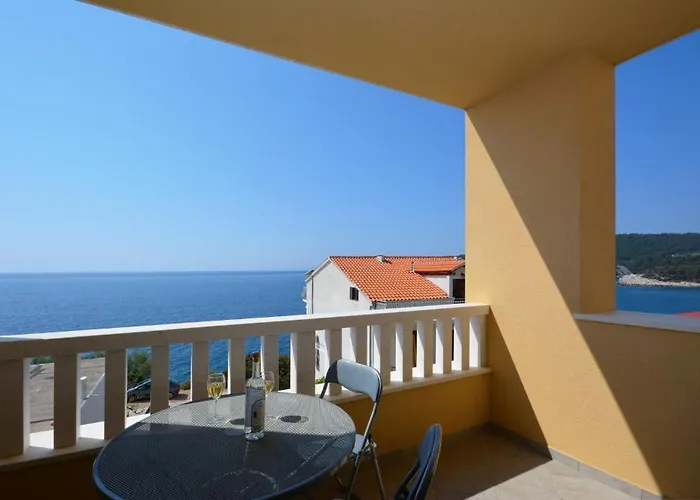 Punta Milna Lägenhet