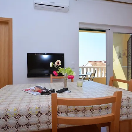 Apartman Punta Milna