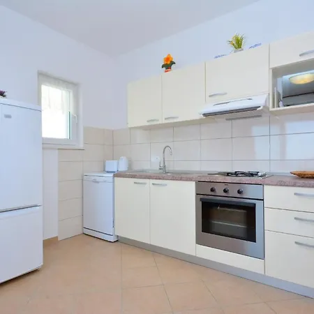 Apartman Punta Milna *