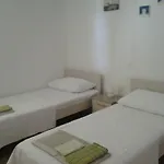 דירה Punta Milna חוואר